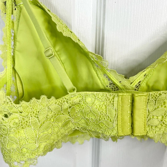 Etam Women's Green Lace Bralette 36B Wireless Adjustable Straps Celery Juice - Picture 7 of 10